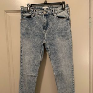 Acid Wash Skinny Jeans